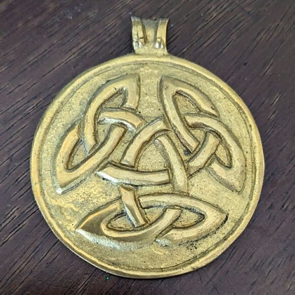Handmade Solid Metal Celtic Knot Pendant - Picture 1 of 8